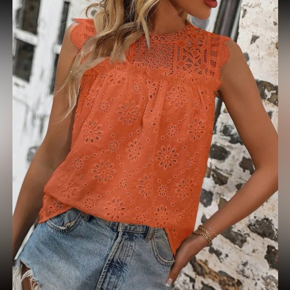 Boho floral lace eyelet embroidered tank top - Picture 2 of 16